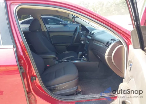 2010 Ford Fusion Se z USA, uszkodzony, nr VIN 3FAHP0HG8AR287658